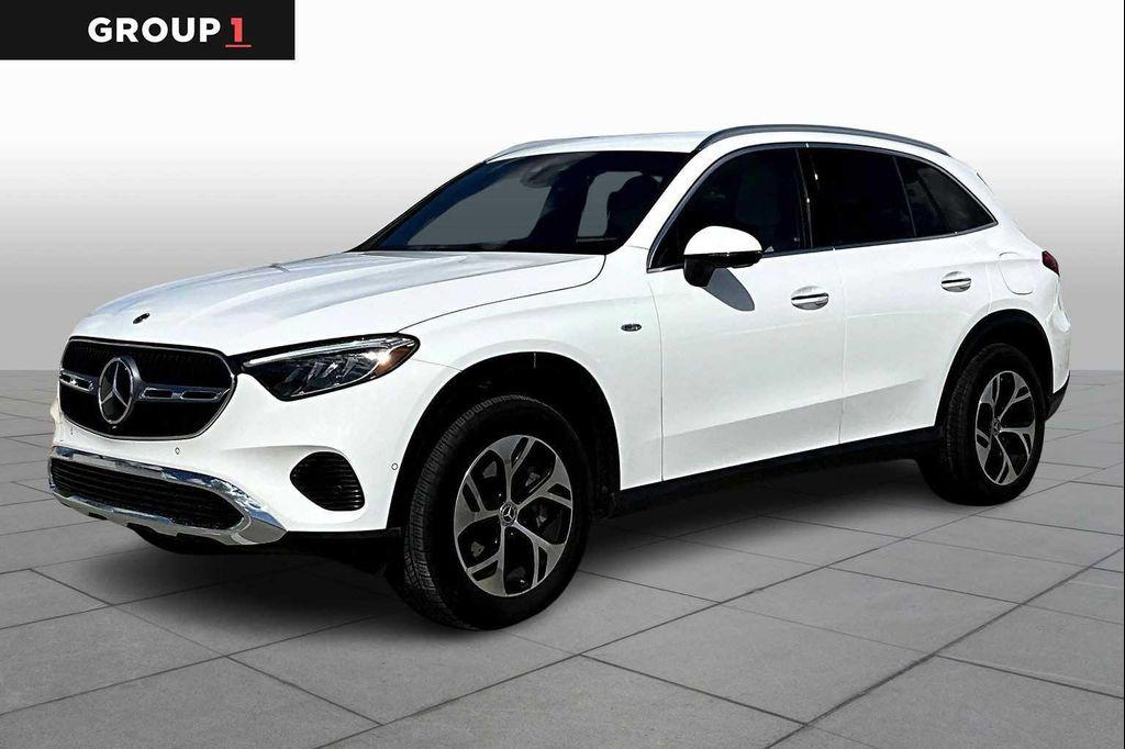 used 2025 Mercedes-Benz GLC 350e car, priced at $55,624