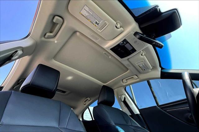 used 2024 Lexus ES 300h car, priced at $41,995