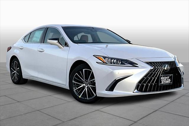 new 2025 Lexus ES 300h car, priced at $47,352