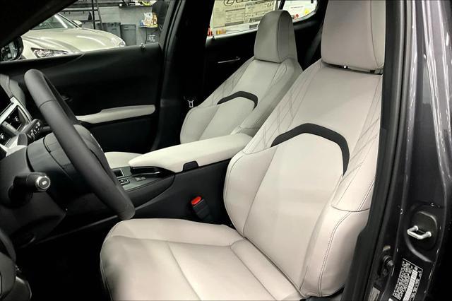 new 2025 Lexus UX 300h car, priced at $40,924