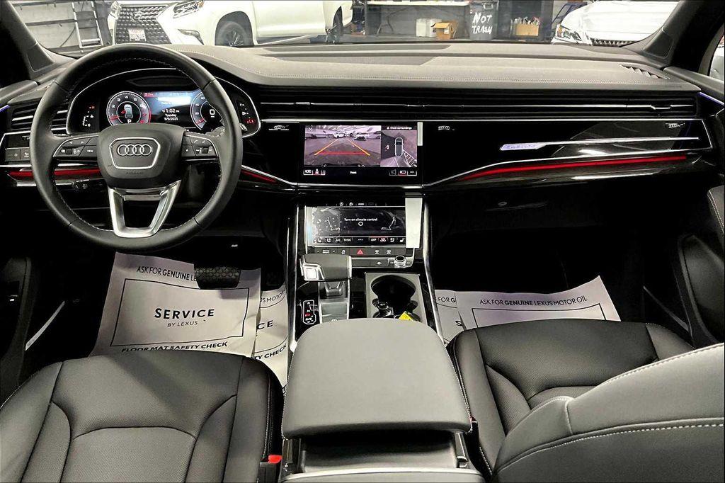 used 2025 Audi Q7 car, priced at $58,995
