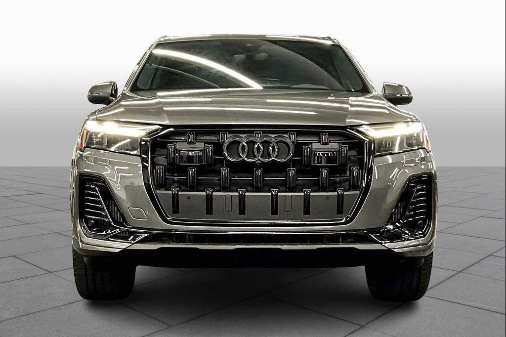 used 2025 Audi Q7 car, priced at $58,995