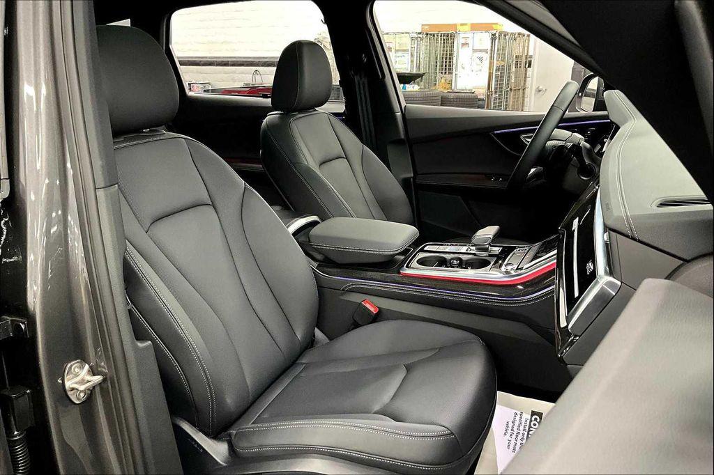 used 2025 Audi Q7 car, priced at $58,995