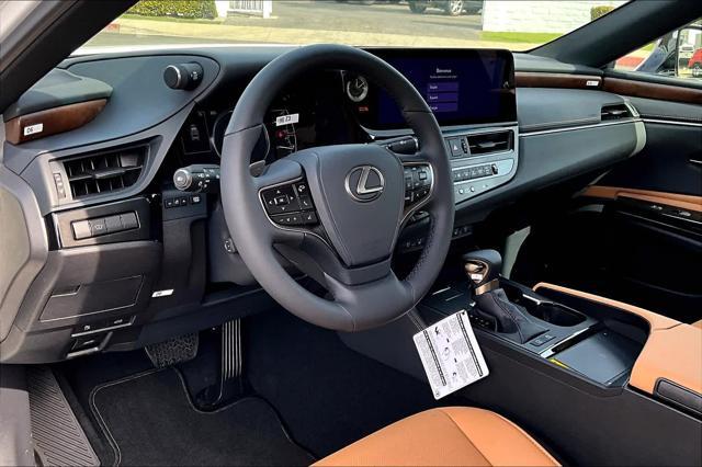 new 2025 Lexus ES 300h car, priced at $47,851