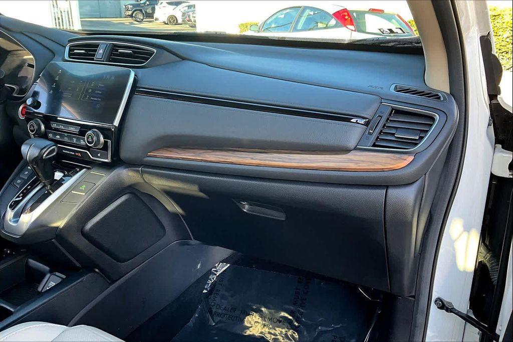 used 2018 Honda CR-V car, priced at $22,995