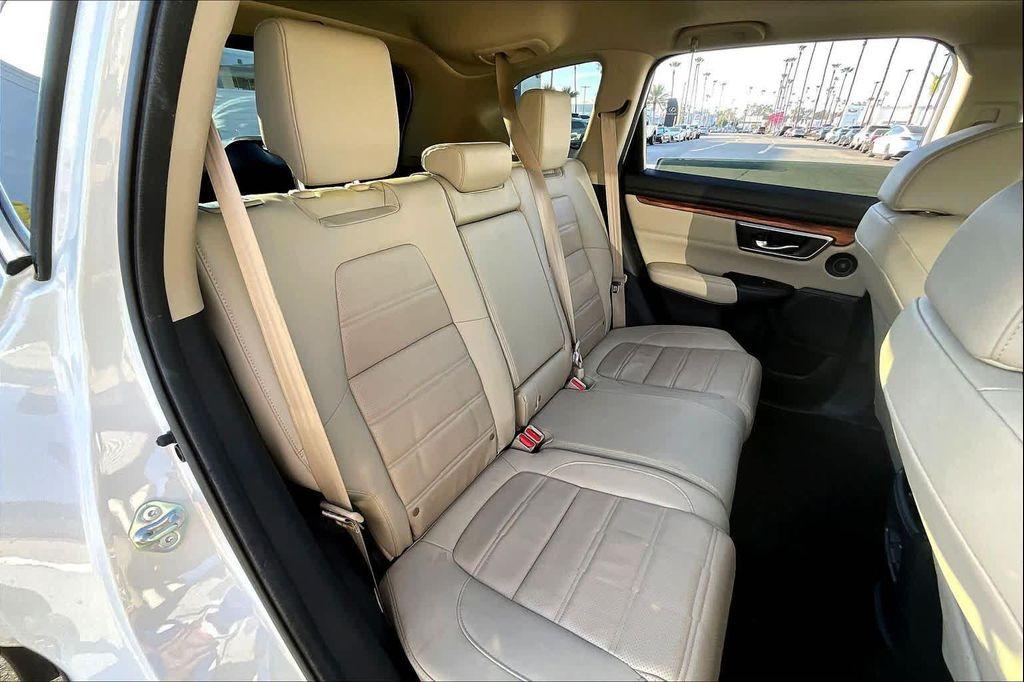 used 2018 Honda CR-V car, priced at $22,995