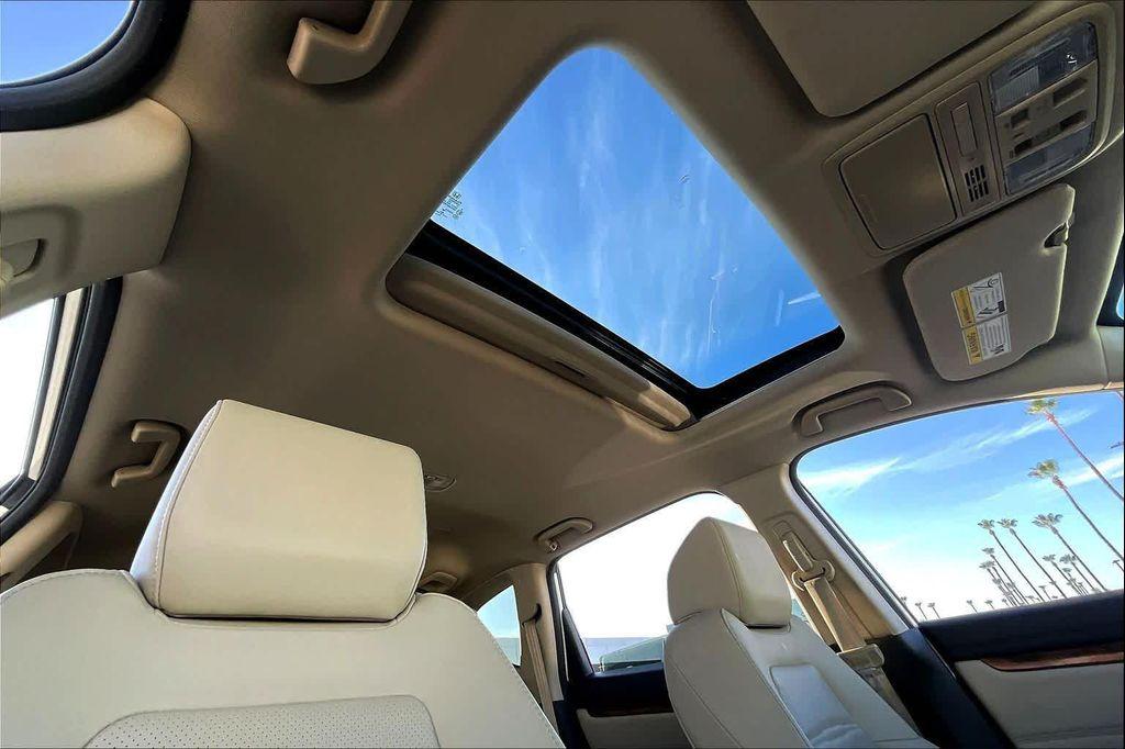 used 2018 Honda CR-V car, priced at $22,995