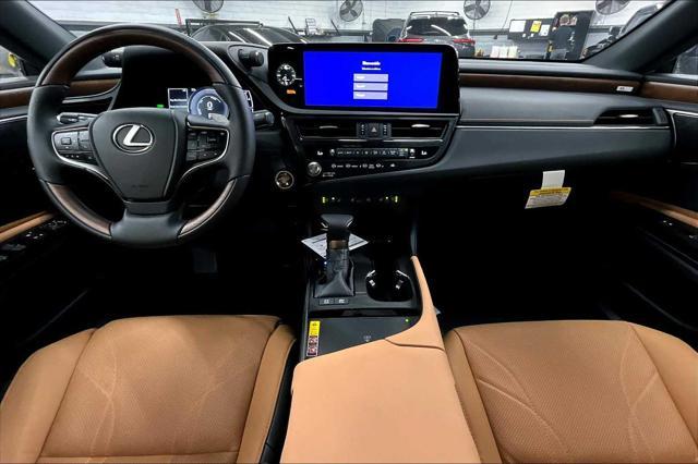 new 2025 Lexus ES 300h car, priced at $56,234