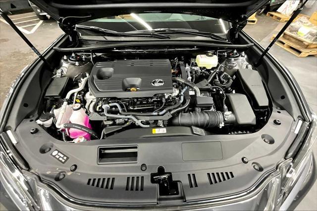 new 2025 Lexus ES 300h car, priced at $56,234