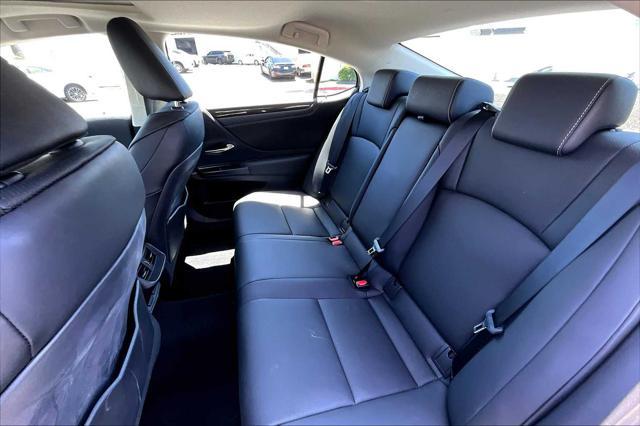 used 2021 Lexus ES 300h car, priced at $33,066