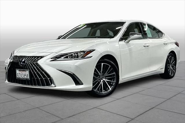 used 2022 Lexus ES 300h car, priced at $36,446