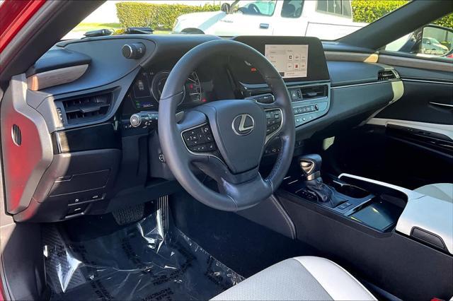 used 2023 Lexus ES 300h car, priced at $39,998