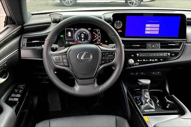 used 2023 Lexus ES 300h car, priced at $38,686