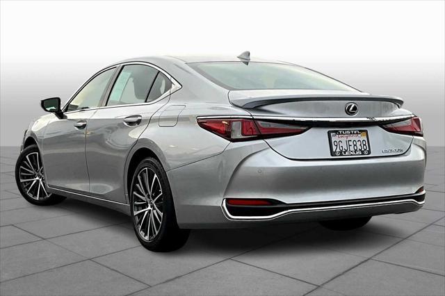 used 2023 Lexus ES 300h car, priced at $38,686