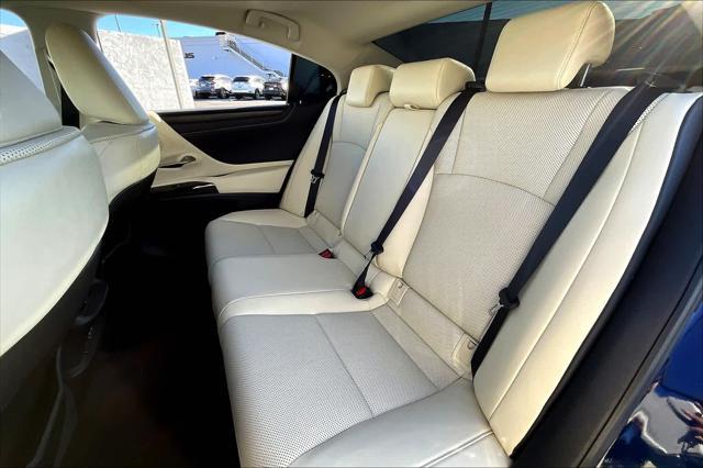 used 2022 Lexus ES 350 car, priced at $36,996