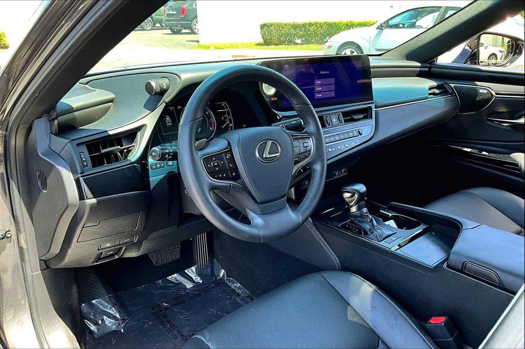 used 2023 Lexus ES 350 car, priced at $35,044