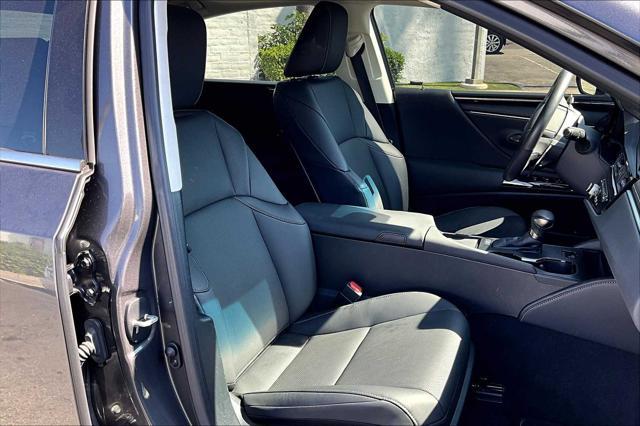 used 2023 Lexus ES 350 car, priced at $36,499