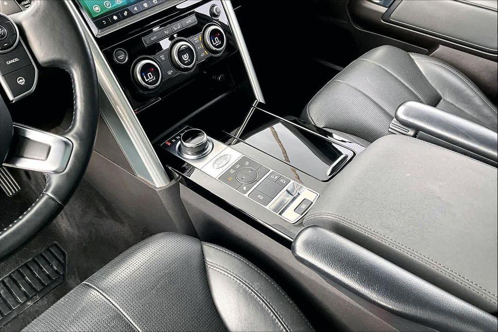 used 2017 Land Rover Discovery car, priced at $17,872