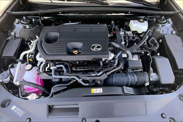 new 2025 Lexus ES 300h car, priced at $47,853