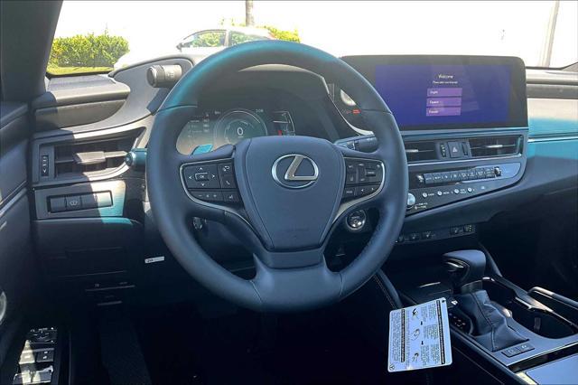 new 2025 Lexus ES 300h car, priced at $47,853