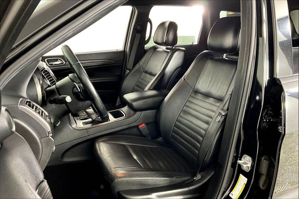 used 2019 Jeep Grand Cherokee car, priced at $24,351