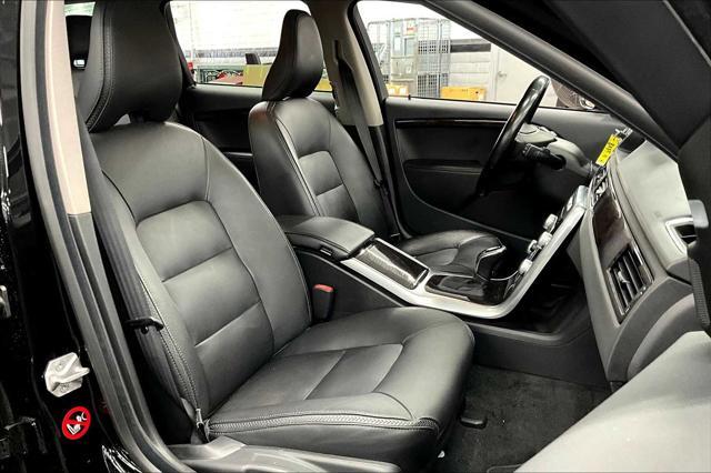 used 2016 Volvo XC70 car, priced at $17,960