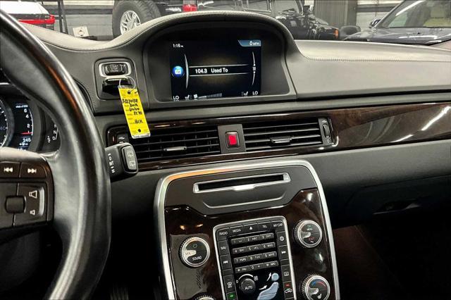 used 2016 Volvo XC70 car, priced at $17,960