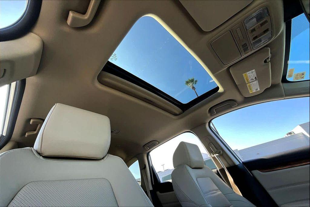 used 2022 Honda CR-V car, priced at $27,795