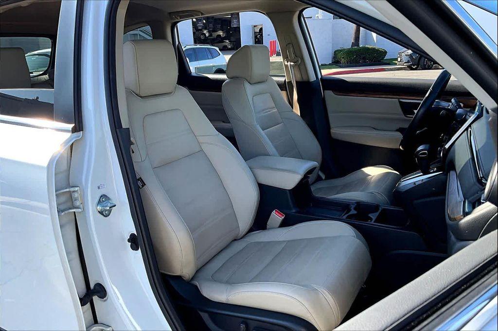 used 2022 Honda CR-V car, priced at $27,795