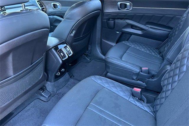 used 2022 Kia Sorento car, priced at $31,000