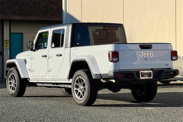 used 2023 Jeep Gladiator car, priced at $29,999