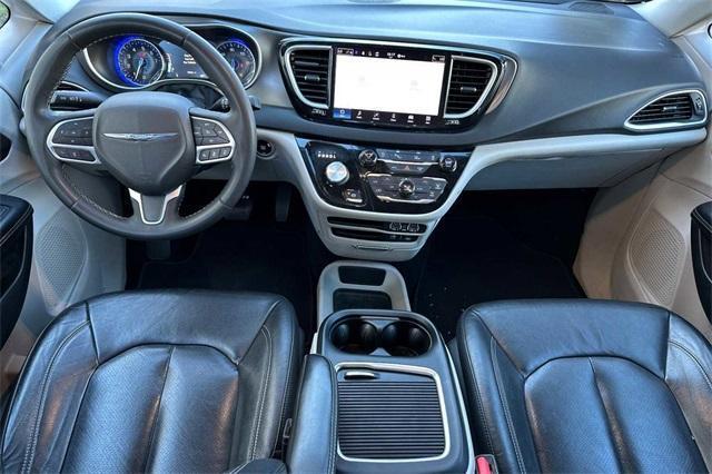 used 2022 Chrysler Pacifica car, priced at $20,000