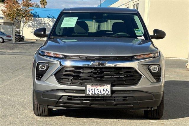 used 2025 Chevrolet TrailBlazer car