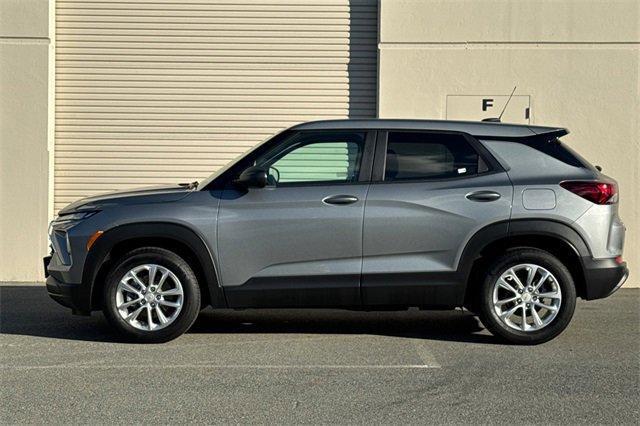 used 2025 Chevrolet TrailBlazer car