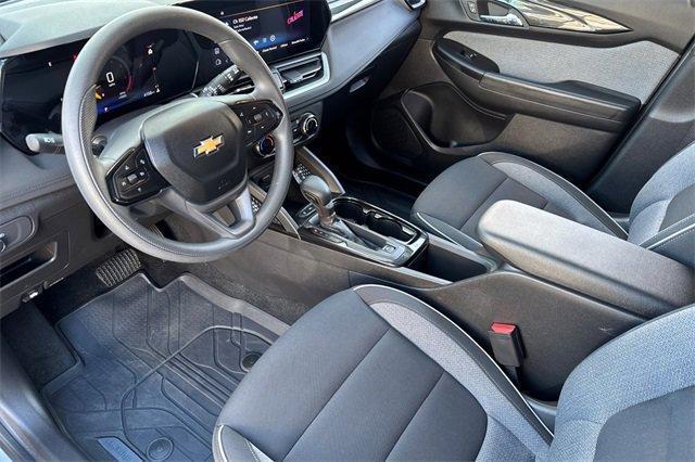 used 2025 Chevrolet TrailBlazer car