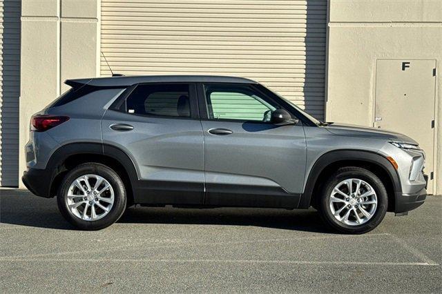 used 2025 Chevrolet TrailBlazer car