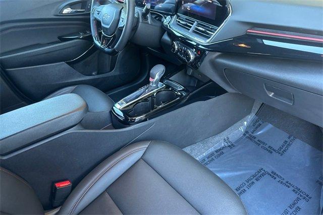 used 2025 Chevrolet Trax car, priced at $23,999