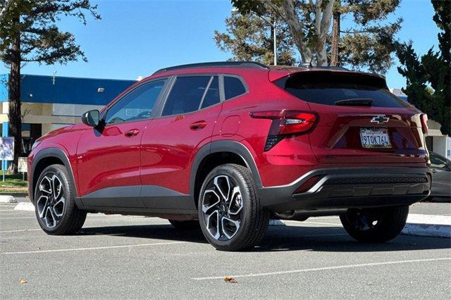 used 2025 Chevrolet Trax car, priced at $23,999