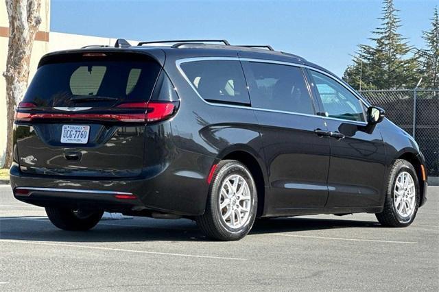 used 2022 Chrysler Pacifica car, priced at $20,807