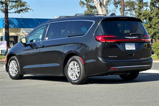 used 2022 Chrysler Pacifica car, priced at $20,807