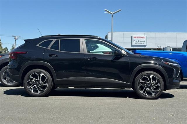 used 2025 Chevrolet Trax car, priced at $23,000