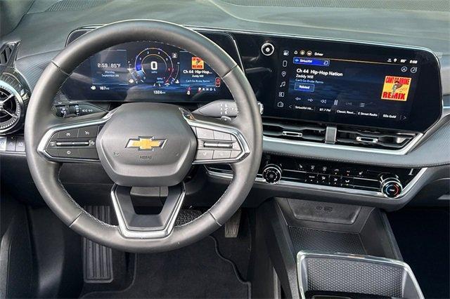 used 2026 Chevrolet Equinox car, priced at $27,500