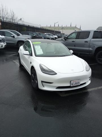 used 2022 Tesla Model 3 car, priced at $30,000