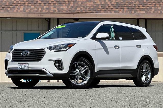 used 2018 Hyundai Santa Fe car, priced at $25,499