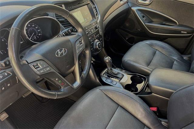 used 2018 Hyundai Santa Fe car, priced at $25,499