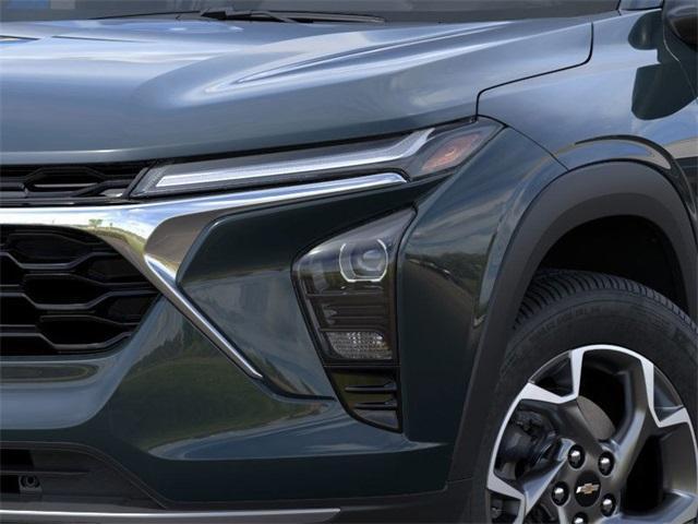 new 2025 Chevrolet Trax car, priced at $25,145
