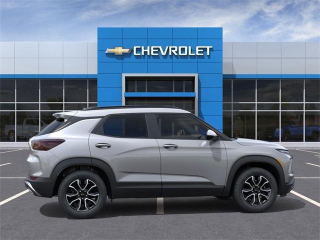 new 2026 Chevrolet TrailBlazer car, priced at $30,608