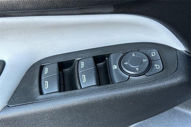 used 2022 Chevrolet Equinox car, priced at $18,500