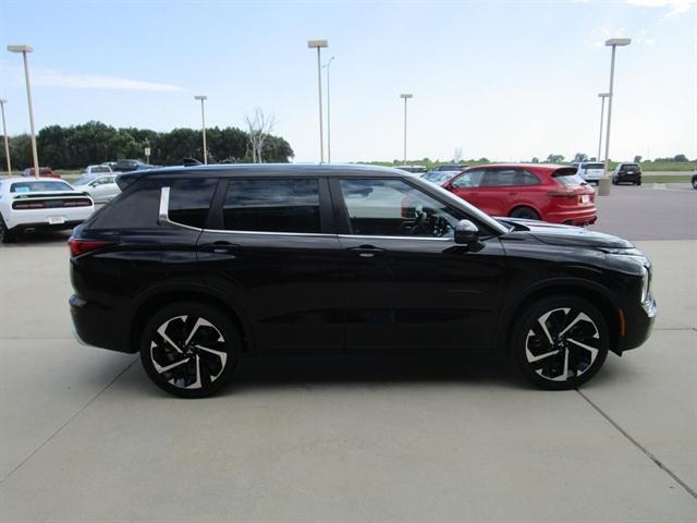 used 2022 Mitsubishi Outlander car, priced at $27,490