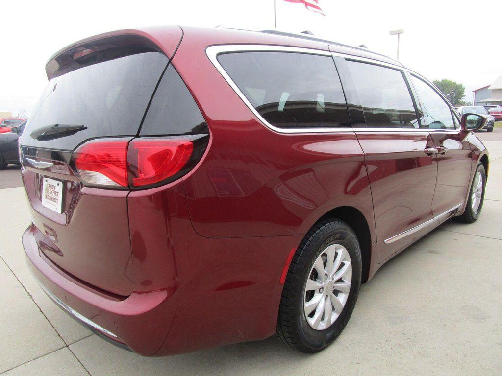 used 2018 Chrysler Pacifica car, priced at $14,990